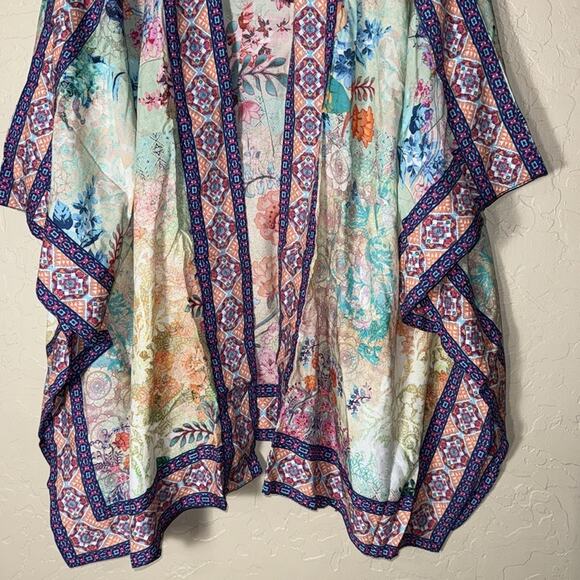 Tolani collection Raelyn kimono floral print NWT - Picture 3 of 11